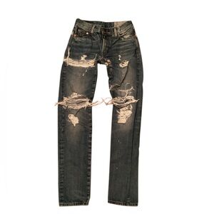 Vintage Levi jeans distressed boyfriend cut size 27 x 34